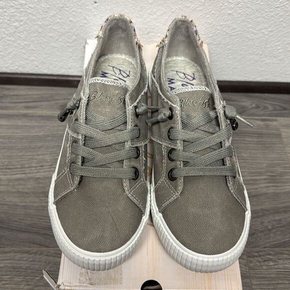 Blowfish Malibu Women's Fruit Lace Up Sneaker - Picture 3 of 7